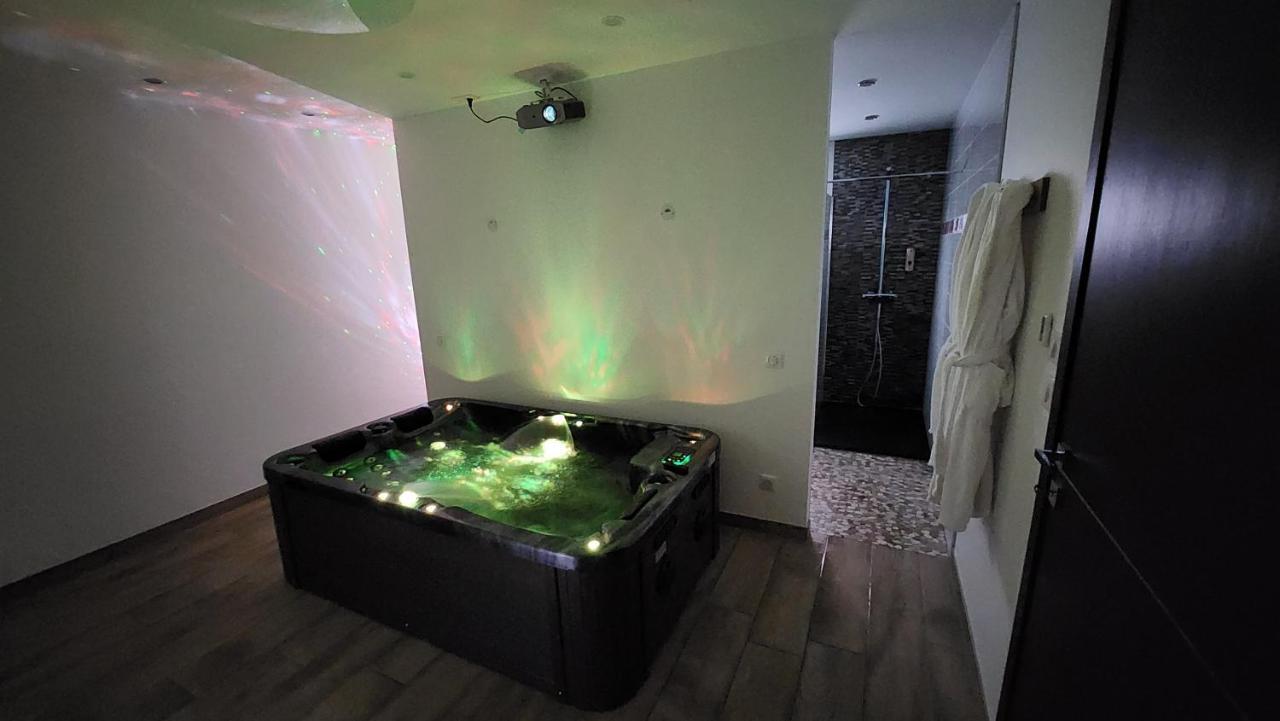 דירות Muntzenheim Aog Prestige L'Eclipse Jacuzzi Cinema Jeux מראה חיצוני תמונה